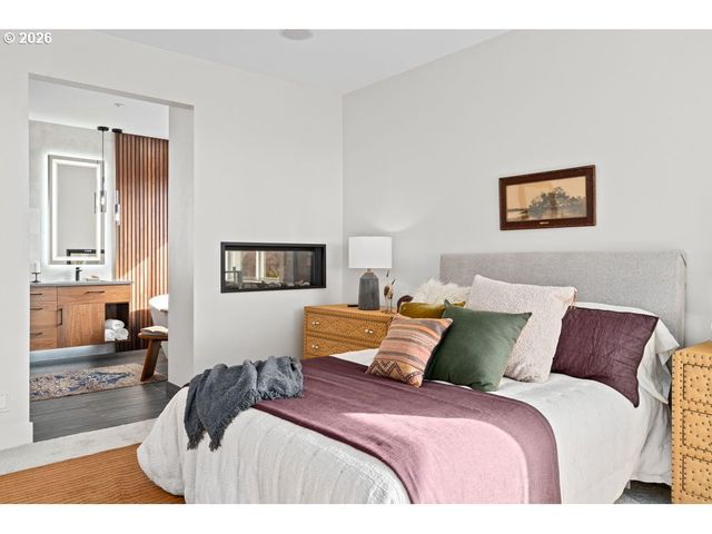 3038 Nw 12TH Ave, Camas, WA 98607