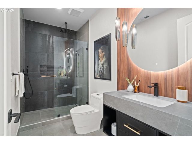 3038 Nw 12TH Ave, Camas, WA 98607