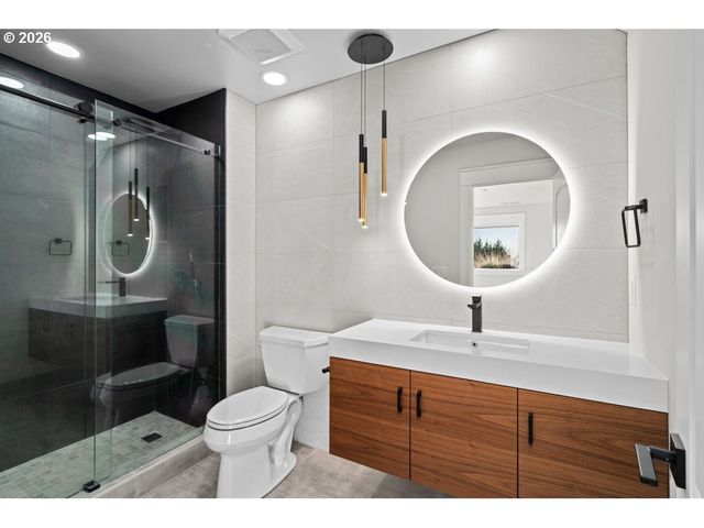 3038 Nw 12TH Ave, Camas, WA 98607