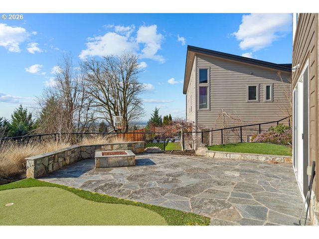 3038 Nw 12TH Ave, Camas, WA 98607