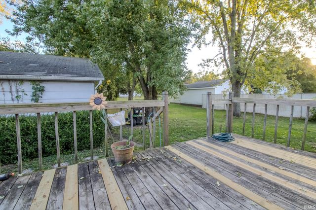 105 W Green Street, San Pierre, IN 46374