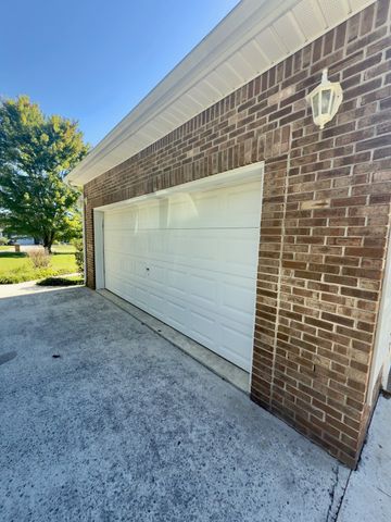 90 Heather Hts, Bradyville, TN 37026