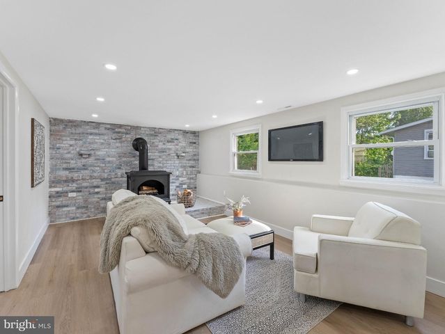 36 MOTT ST, Lawnside, NJ 08045