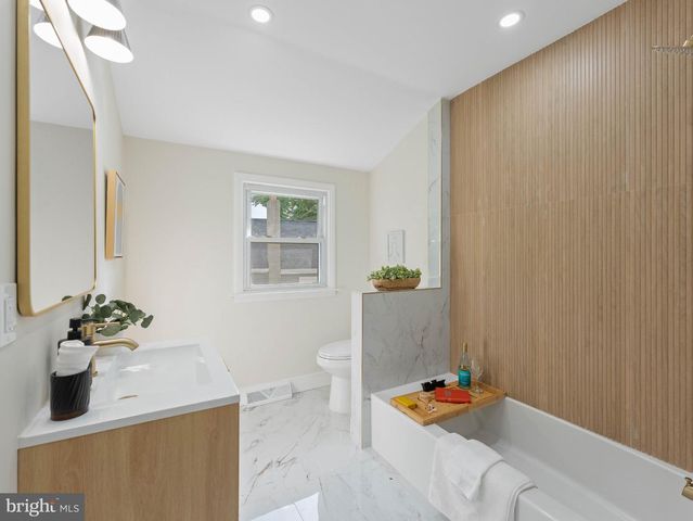 36 MOTT ST, Lawnside, NJ 08045