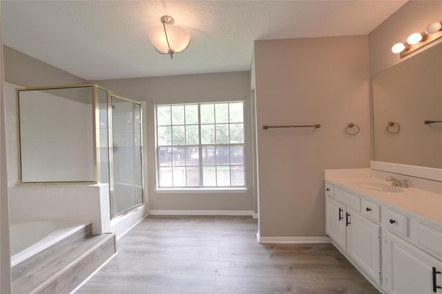 15918 Pinyon Creek Drive, Houston, TX 77095