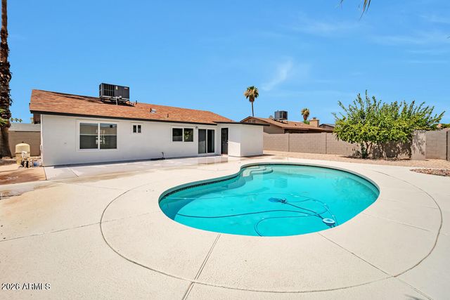 906 W COLGATE Drive, Tempe, AZ 85283