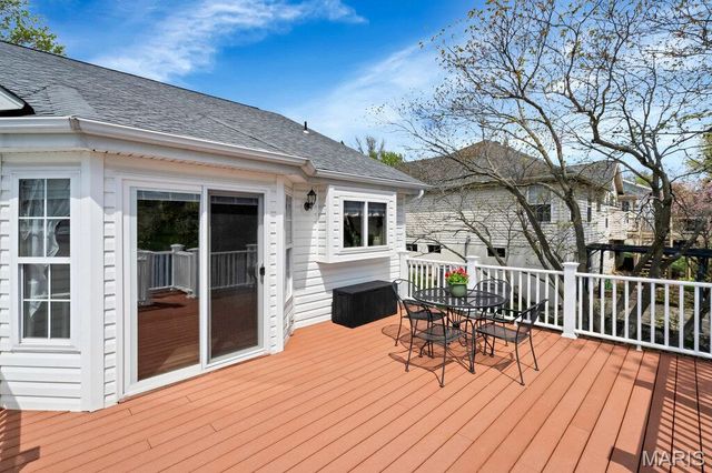 3193 Moss Pointe Drive, St Charles, MO 63303