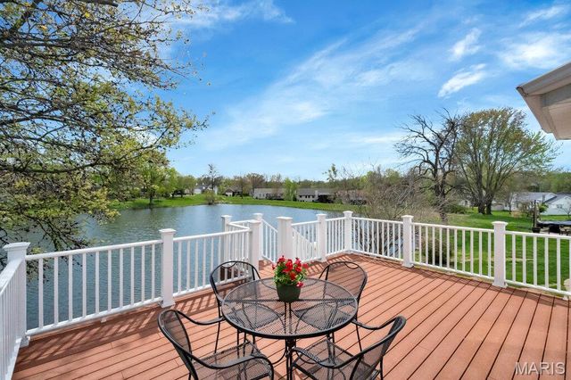 3193 Moss Pointe Drive, St Charles, MO 63303