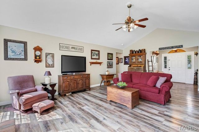 3193 Moss Pointe Drive, St Charles, MO 63303