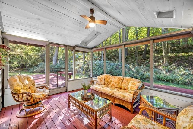 8405 Lucerne Drive, Chagrin Falls, OH 44023