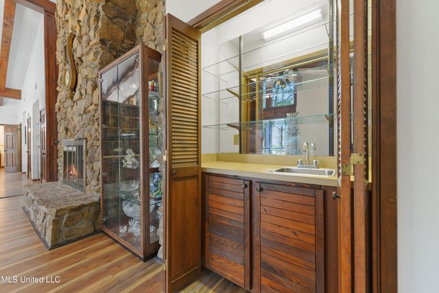 7415 Mahalo Hui Drive, Diamondhead, MS 39525