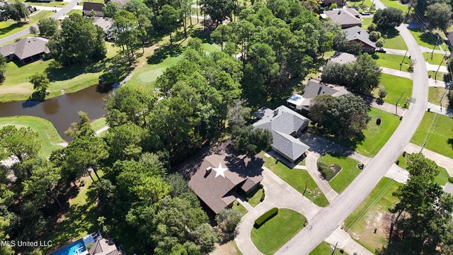 7415 Mahalo Hui Drive, Diamondhead, MS 39525