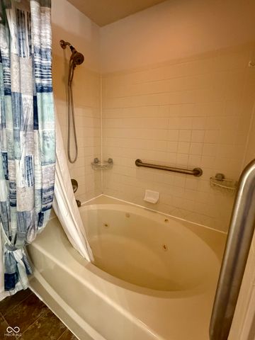 1019 E Killian Drive, Mooresville, IN 46158