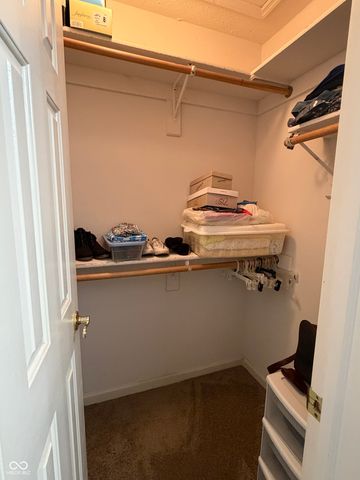 1019 E Killian Drive, Mooresville, IN 46158