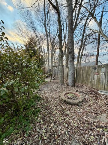 1019 E Killian Drive, Mooresville, IN 46158