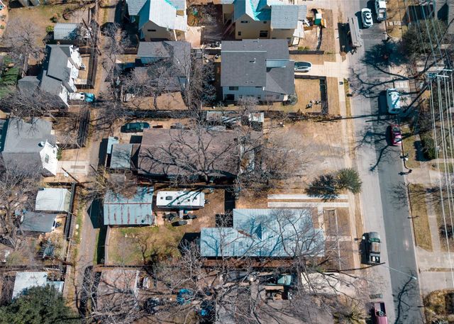 2208 Canterbury ST, Austin, TX 78702