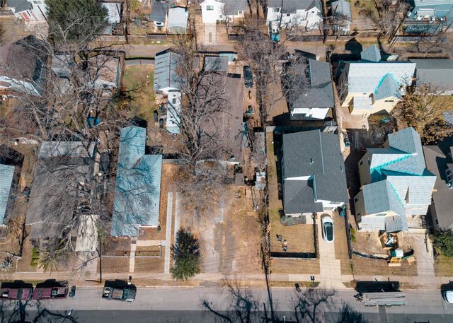 2208 Canterbury ST, Austin, TX 78702