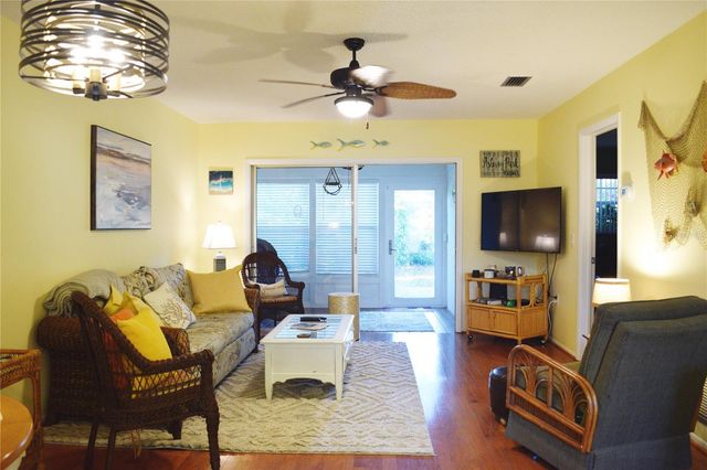 1016 DE SOTO DRIVE, Dunedin, FL 34698