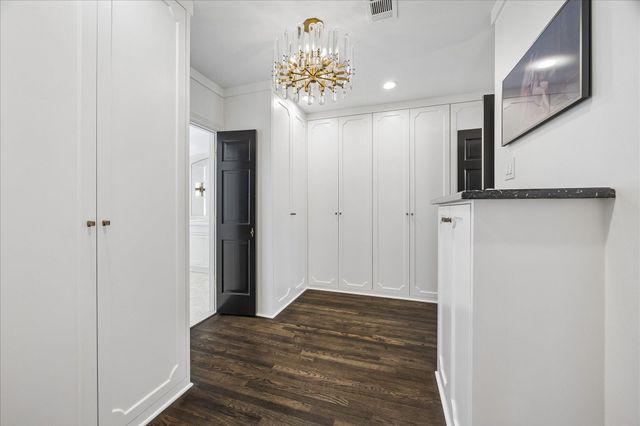 2439 Stanmore Drive, Houston, TX 77019
