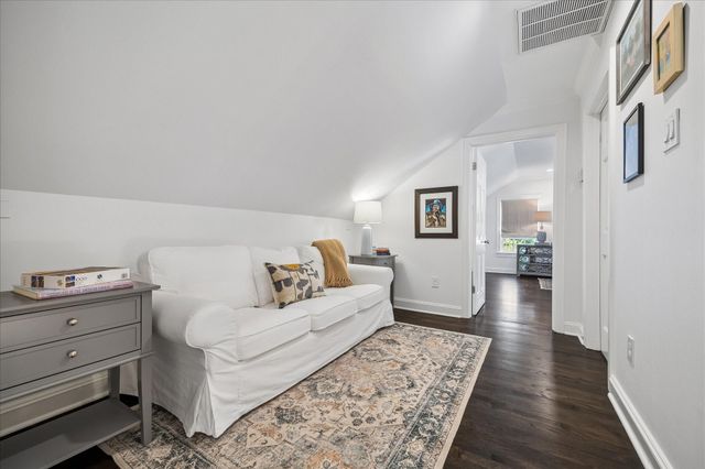 2439 Stanmore Drive, Houston, TX 77019