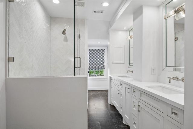 2439 Stanmore Drive, Houston, TX 77019