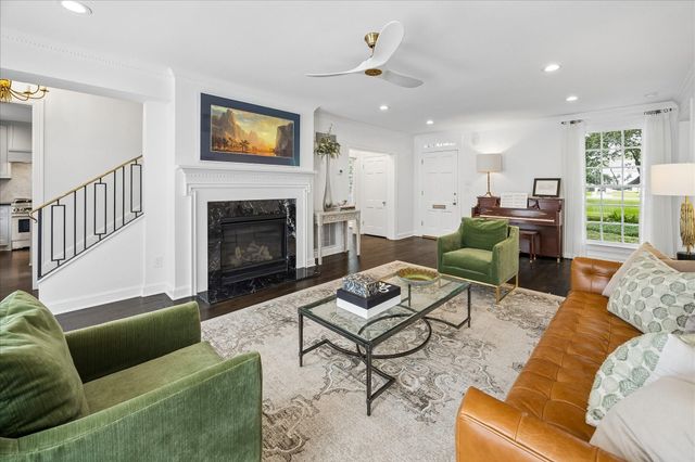 2439 Stanmore Drive, Houston, TX 77019
