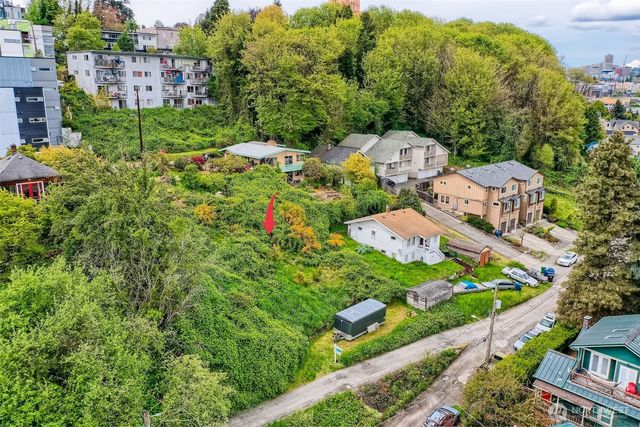 132 X 16th Avenue S, Seattle, WA 98144