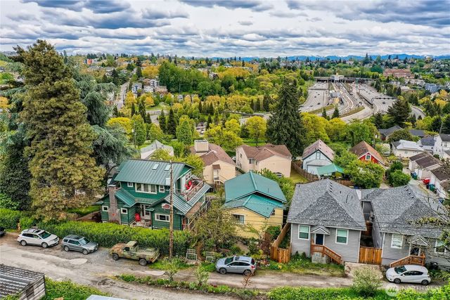 132 X 16th Avenue S, Seattle, WA 98144