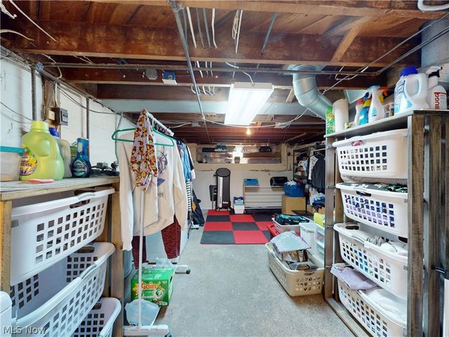 6201 Richville Drive SW, Navarre, OH 44662