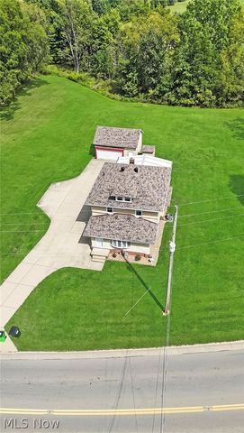 6201 Richville Drive SW, Navarre, OH 44662