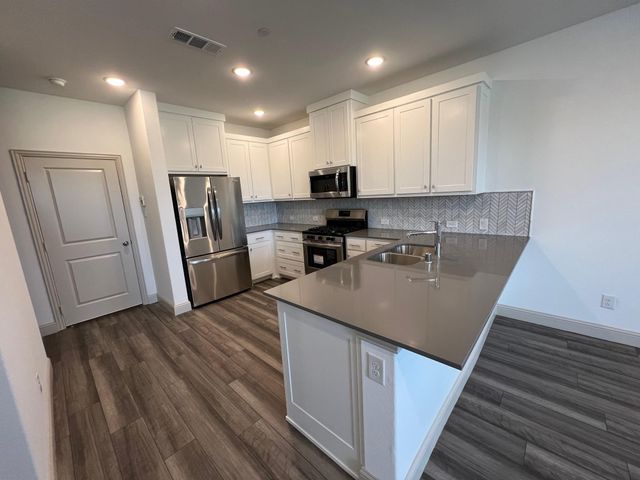 4561 Bishop Street, North Richland Hills, TX 76180