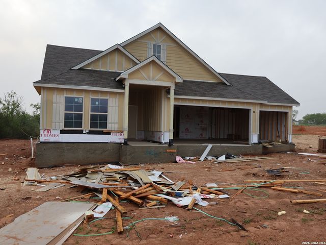 104 Greeley Drive, Floresville, TX 78114