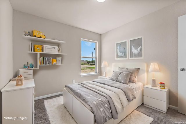 104 Greeley Drive, Floresville, TX 78114