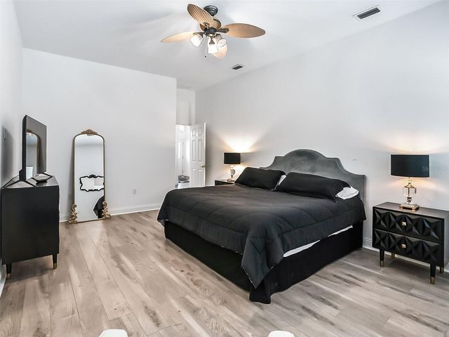 880 NW 70TH TERRACE, Ocala, FL 34482