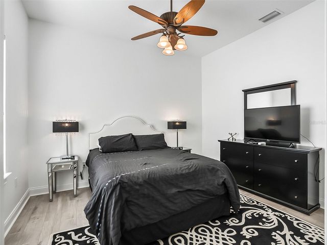 880 NW 70TH TERRACE, Ocala, FL 34482