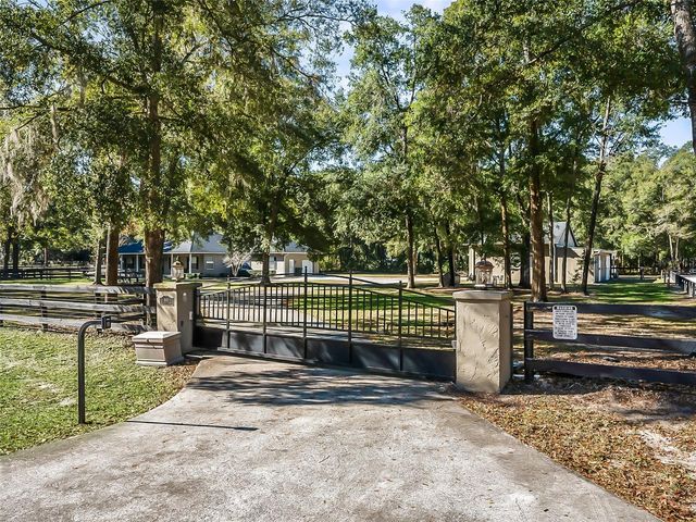 880 NW 70TH TERRACE, Ocala, FL 34482