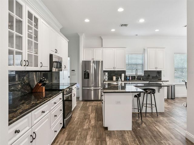 880 NW 70TH TERRACE, Ocala, FL 34482