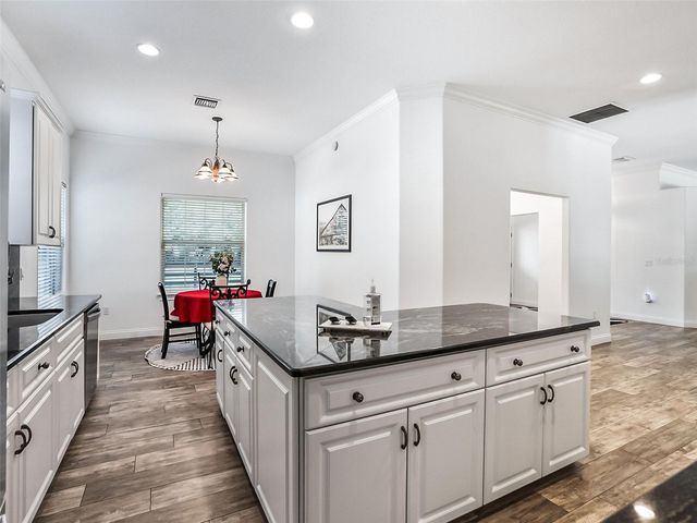 880 NW 70TH TERRACE, Ocala, FL 34482