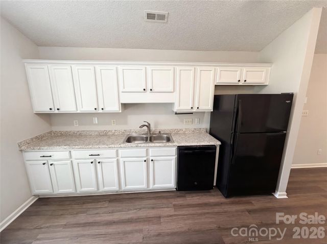 5406 Starflower Drive, Charlotte, NC 28215