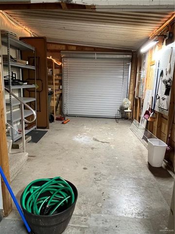 909 Tangelo Drive, La Feria, TX 78559