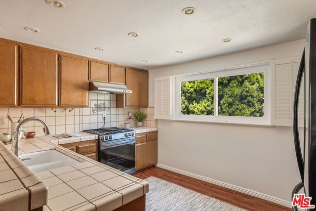 2603 Voorhees Avenue A, Redondo Beach, CA 90278