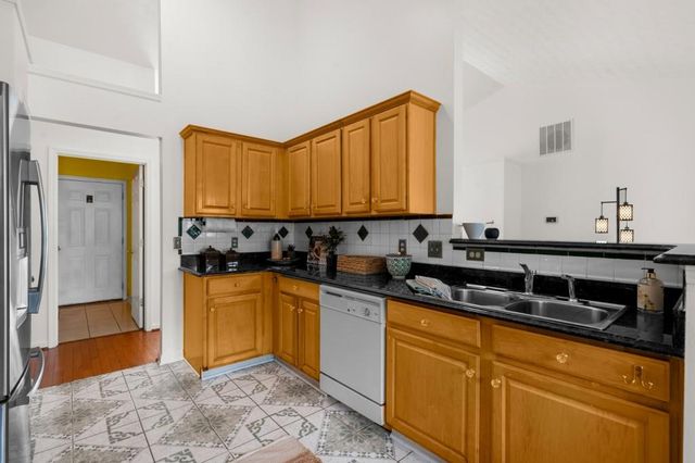 8565 Meadowgrove Lane, Gainesville, GA 30506