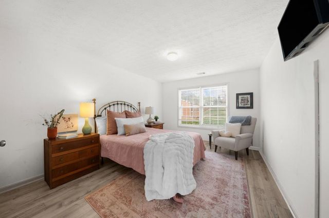 8565 Meadowgrove Lane, Gainesville, GA 30506