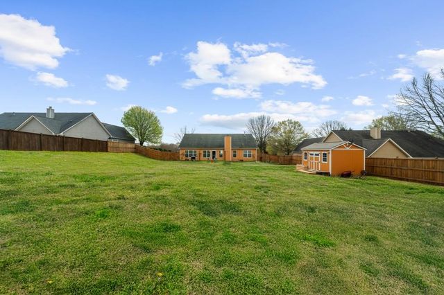 8565 Meadowgrove Lane, Gainesville, GA 30506