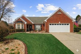 8565 Meadowgrove Lane, Gainesville, GA 30506
