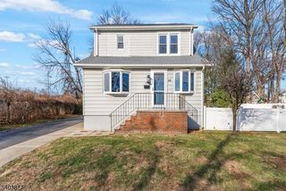 64 Harrison St, Little Falls Twp., NJ 07424