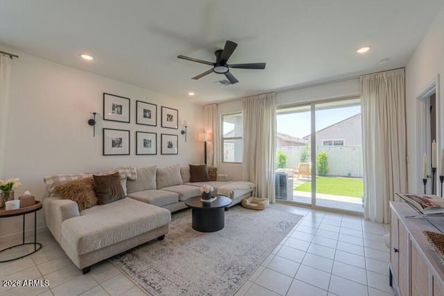 40105 W CAREY Drive, Maricopa, AZ 85138