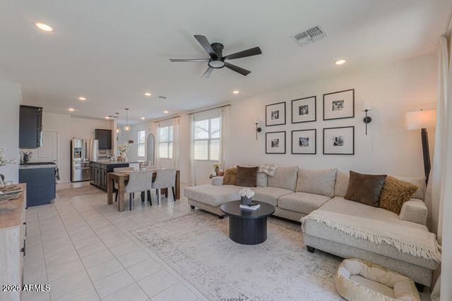 40105 W CAREY Drive, Maricopa, AZ 85138