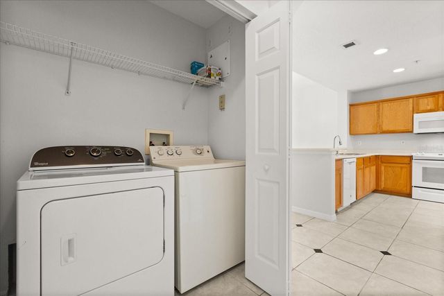 909 WATERSIDE LANE 307, Celebration, FL 34747