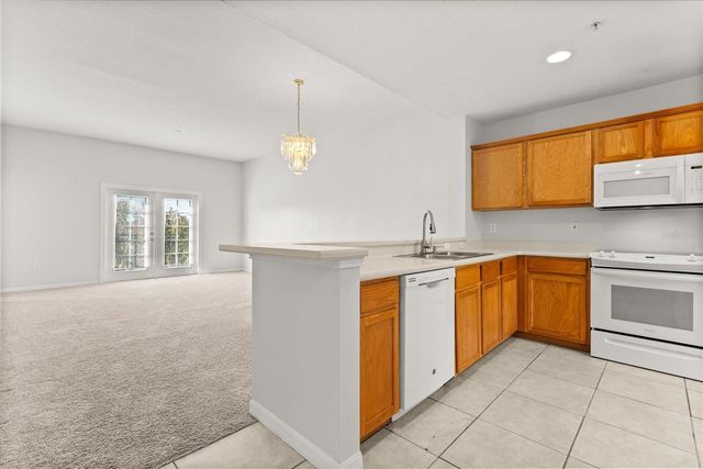 909 WATERSIDE LANE 307, Celebration, FL 34747